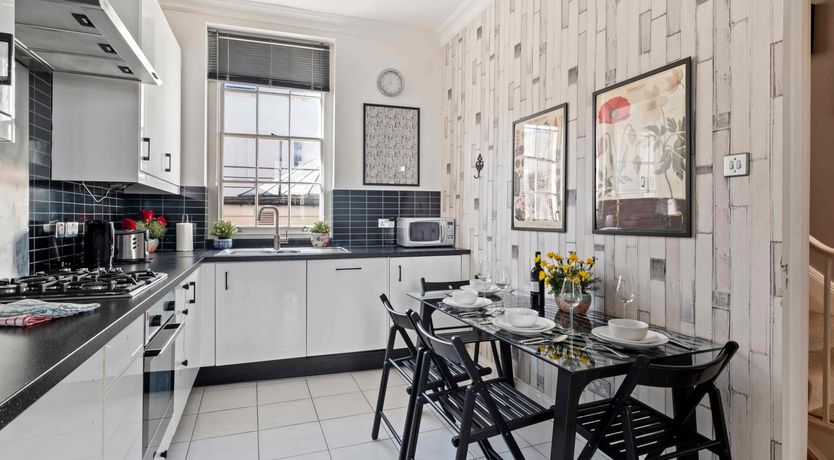 Photo of Belgravia Belle