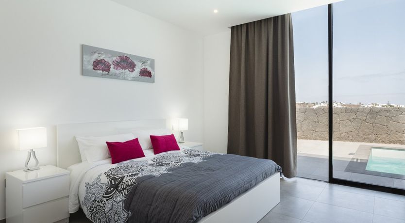 Photo of Sunshine on the Rocks