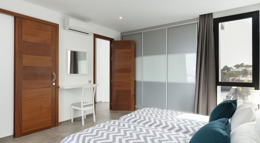 Photo of Sunshine on the Rocks