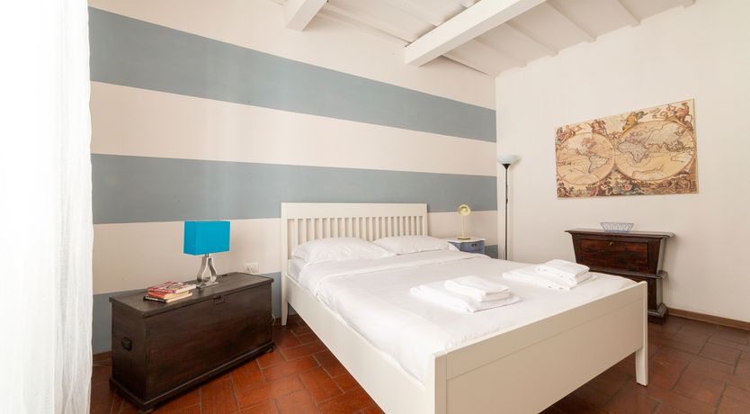 Photo of Florentine Holiday