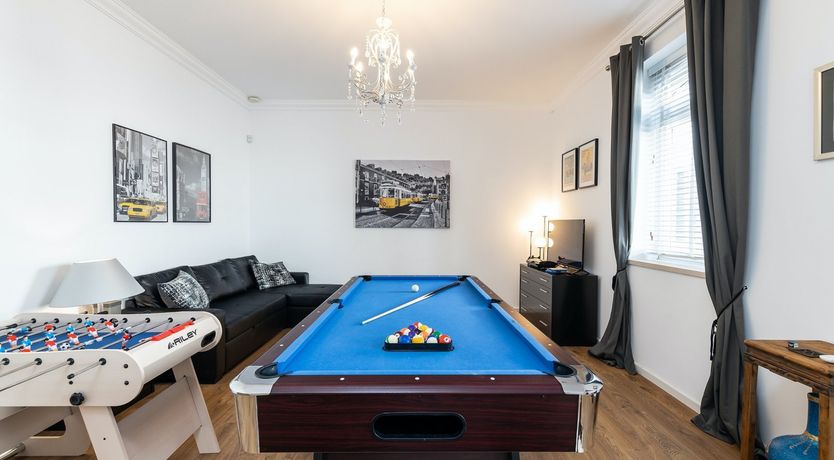 Photo of Olive & Citrus