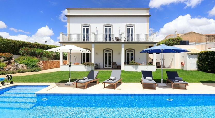 Photo of Olive & Citrus