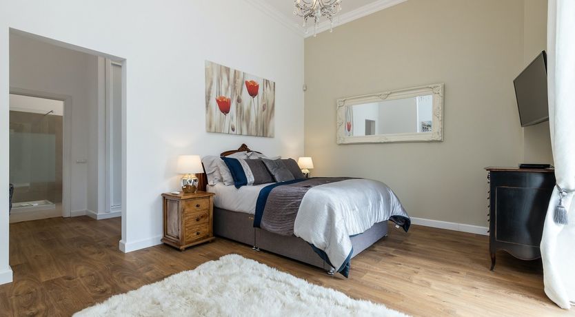 Photo of Olive & Citrus