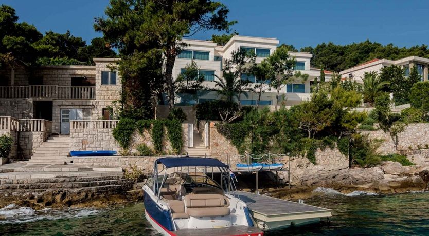 Photo of Sun, Stone & Sea