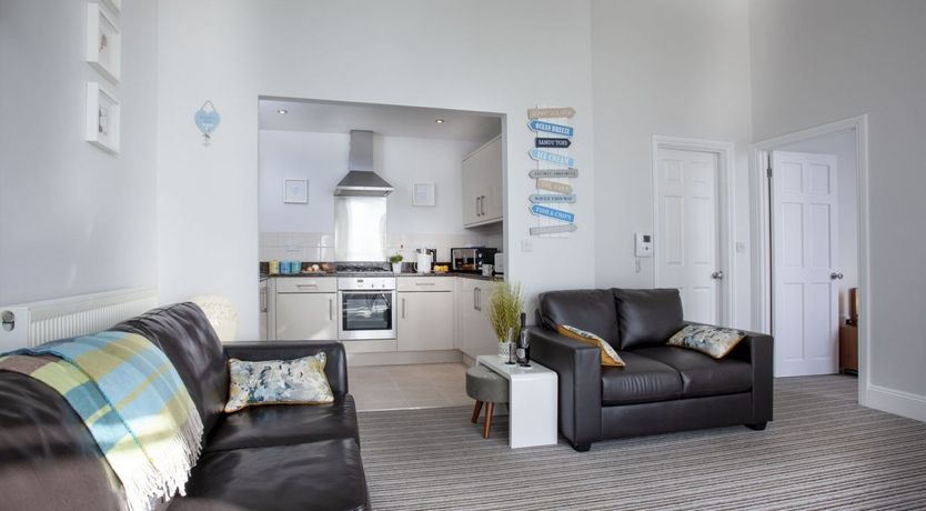 Photo of Seaview Splendour