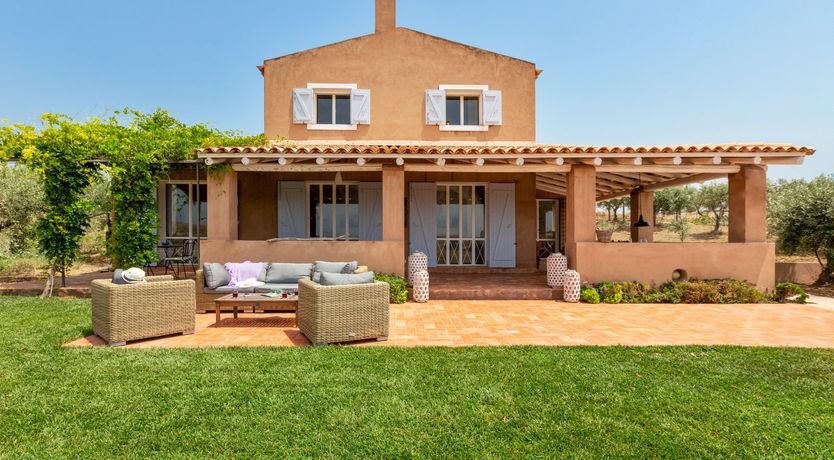 Photo of Terracotta Mirage