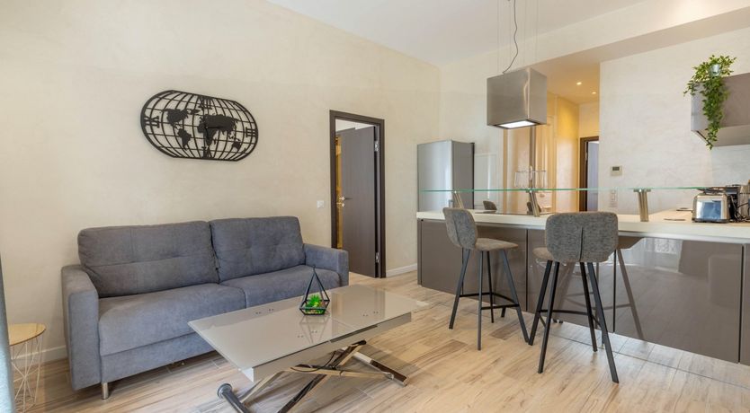 Photo of Nest of Cannes