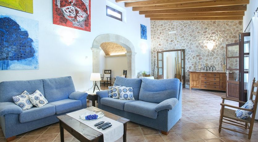 Photo of Emerald Eyes