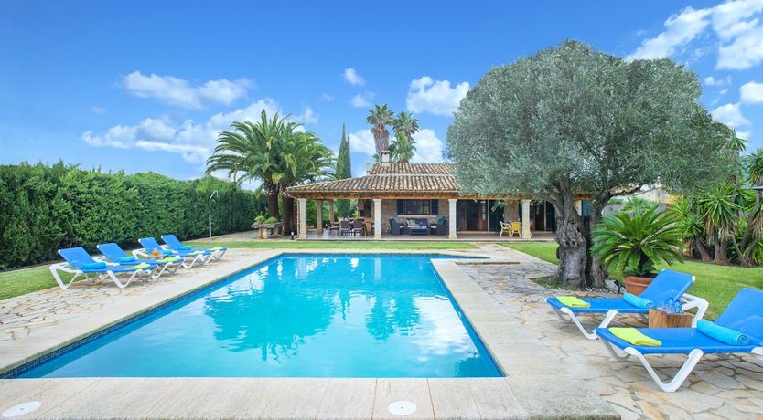 Photo of Emerald Eyes