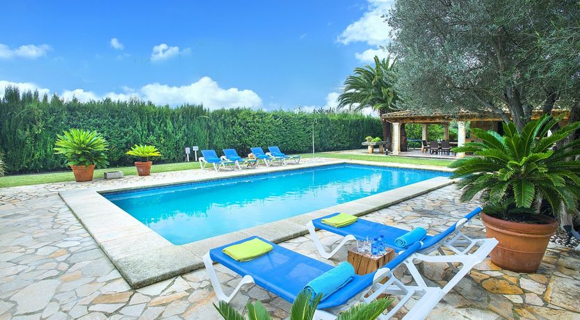 Photo of Emerald Eyes