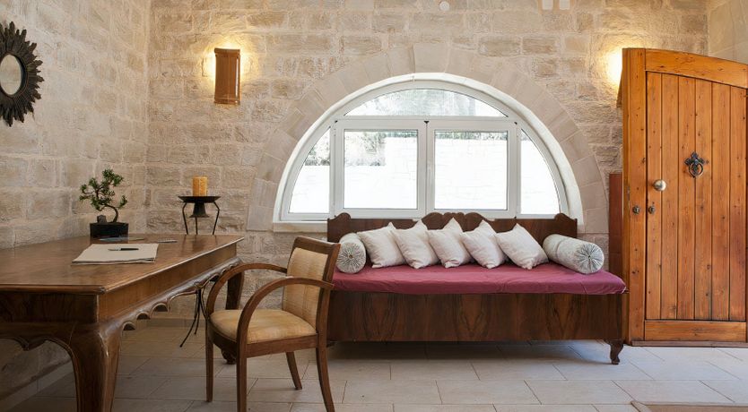 Photo of Ourea Ascending