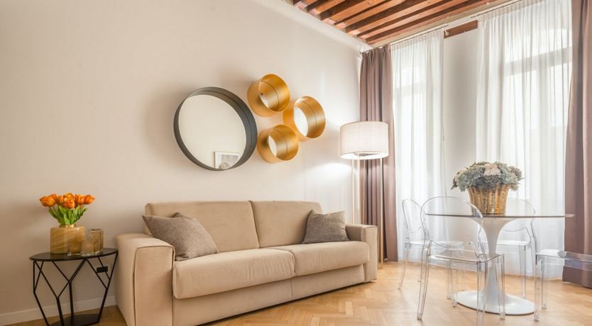 Photo of Venetian Gold