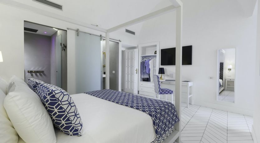 Photo of Lyrical Abstraction