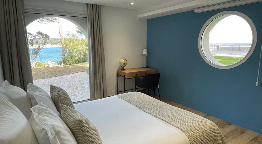 Photo of To Infinity And Toulon