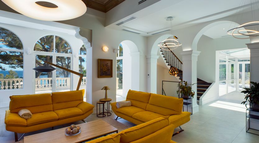 Photo of To Infinity And Toulon