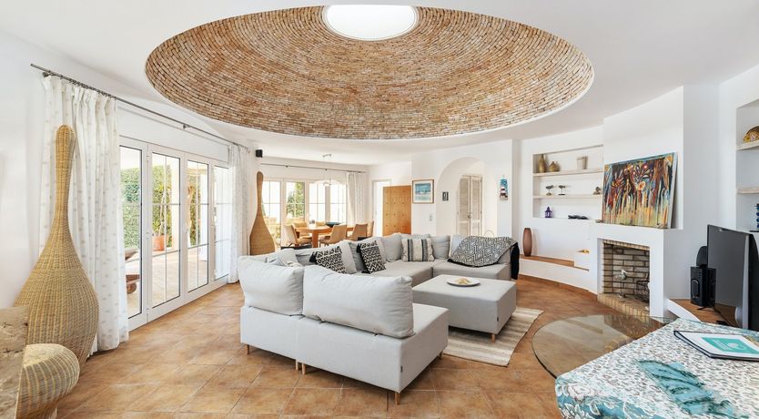 Photo of Arch of Light