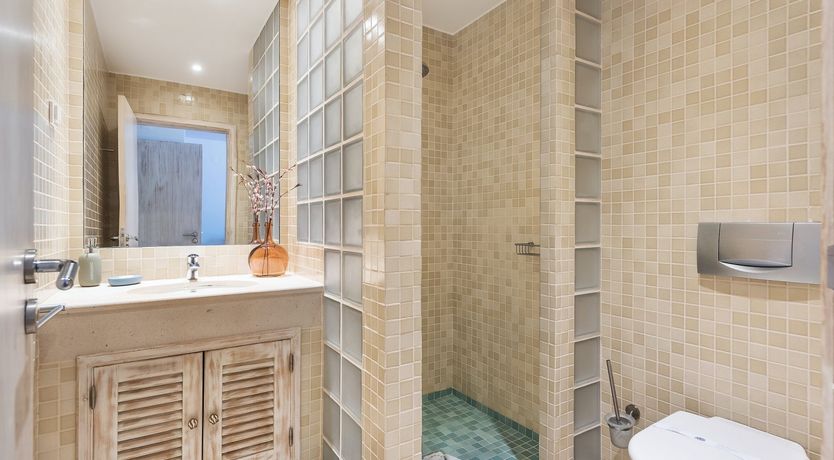 Photo of Arch of Light