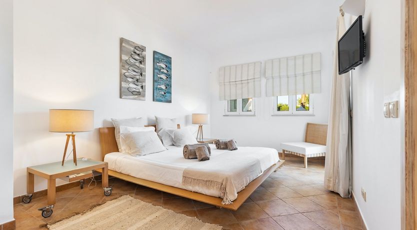 Photo of Arch of Light