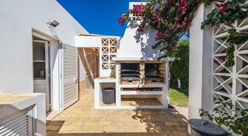 Photo of Arch of Light