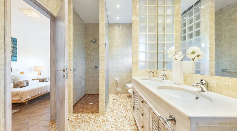 Photo of Arch of Light