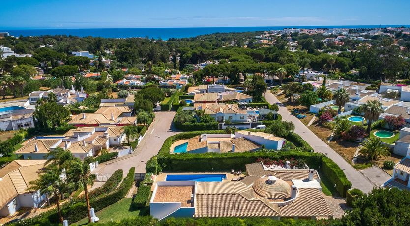 Photo of Arch of Light