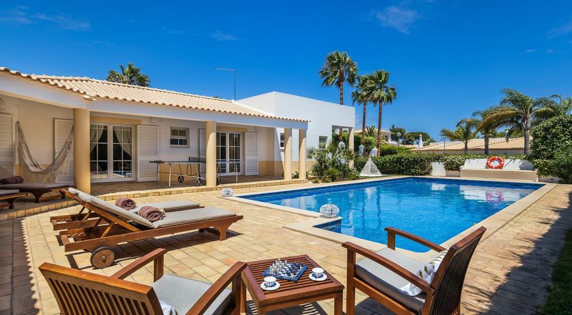 Photo of Arch of Light