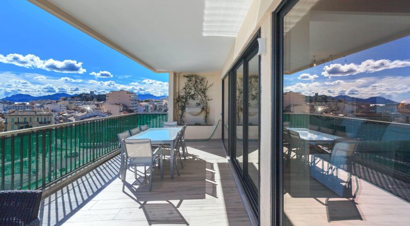 Photo of Oh, Oh, Cheri