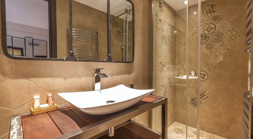 Photo of Oh, Oh, Cheri