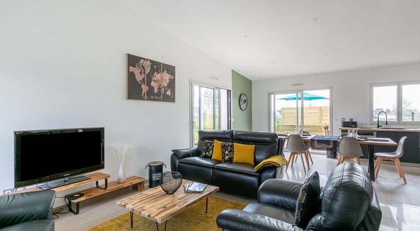 Photo of A Painting of Combrit