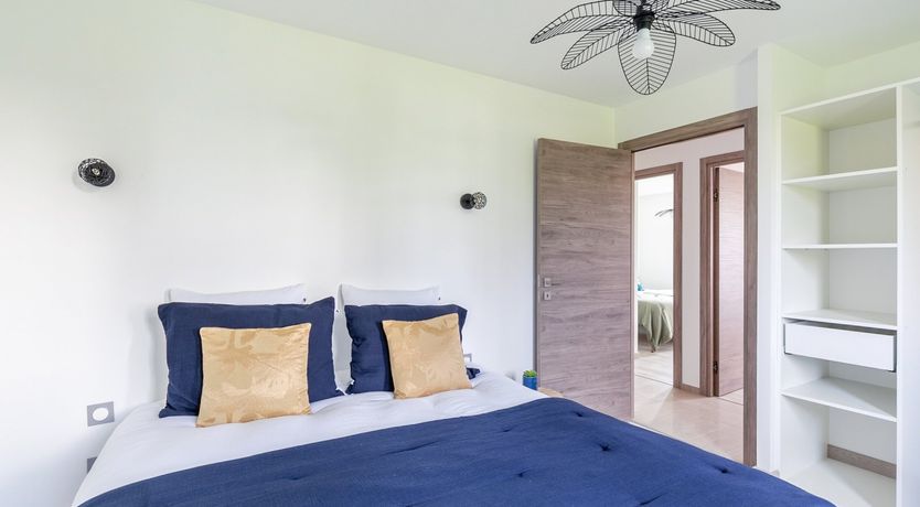 Photo of A Painting of Combrit