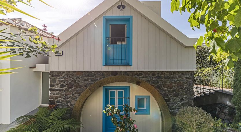 Photo of Poncha in Paradise