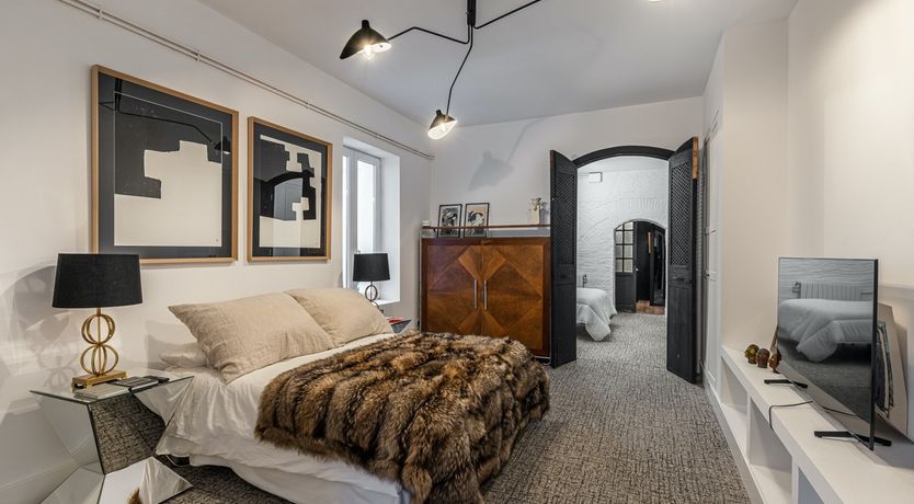 Photo of The Maximalist