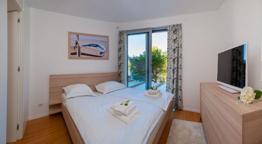 Photo of Hideaway on the Bay