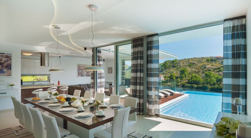 Photo of Hideaway on the Bay