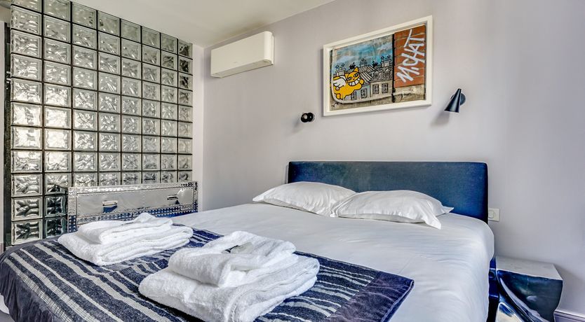 Photo of Les Moustaches du Chat