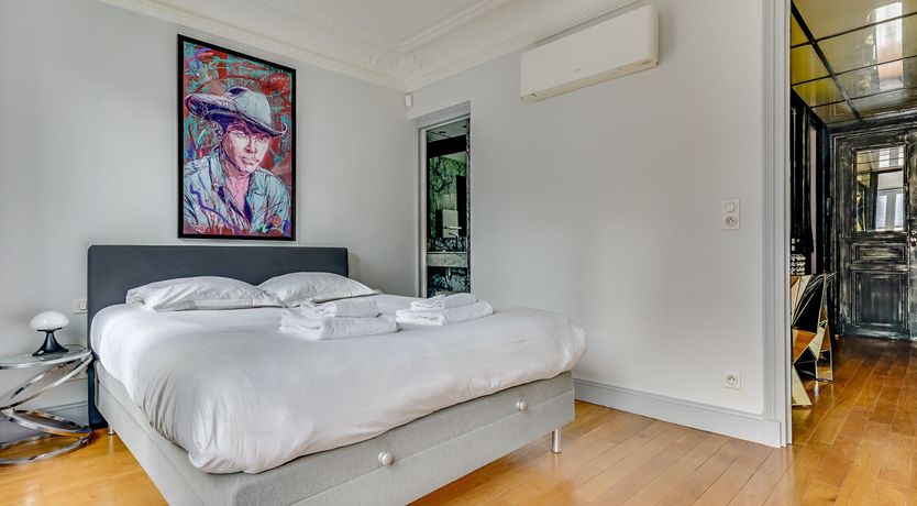 Photo of Les Moustaches du Chat