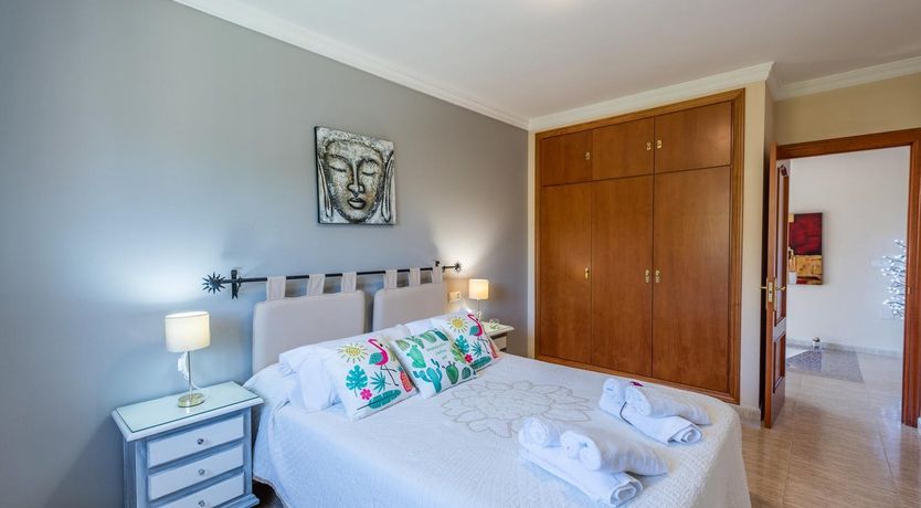 Photo of The Jade Butterfly