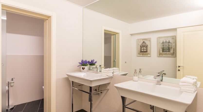 Photo of Tuscan American