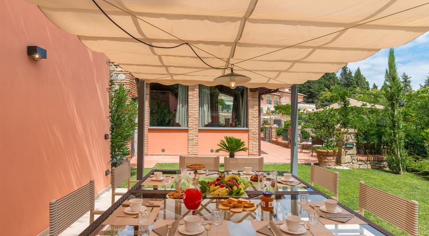 Photo of Tuscan American