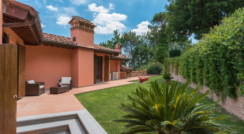 Photo of Tuscan American