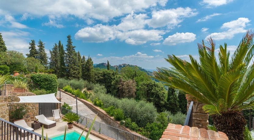 Photo of Tuscan American