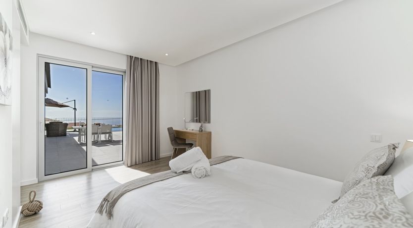 Photo of Setting Suns