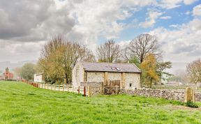 Photo of Cottage in Derbyshire