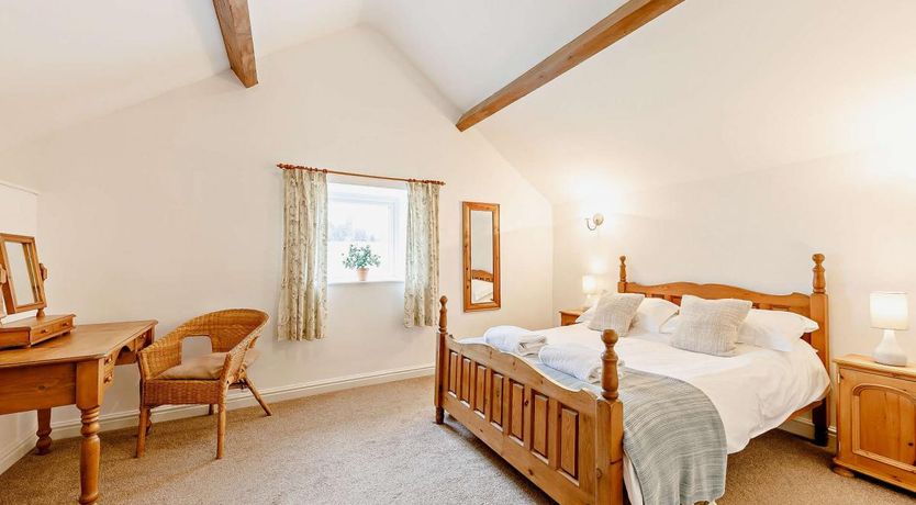 Photo of 2 Bed in Little Longstone