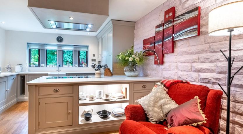 Photo of 1 Bed in Glossop