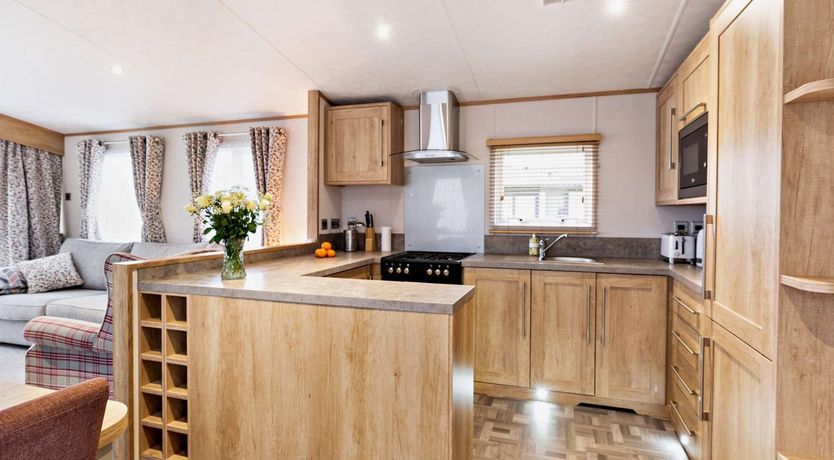 Photo of 2 Bed in St. Andrews