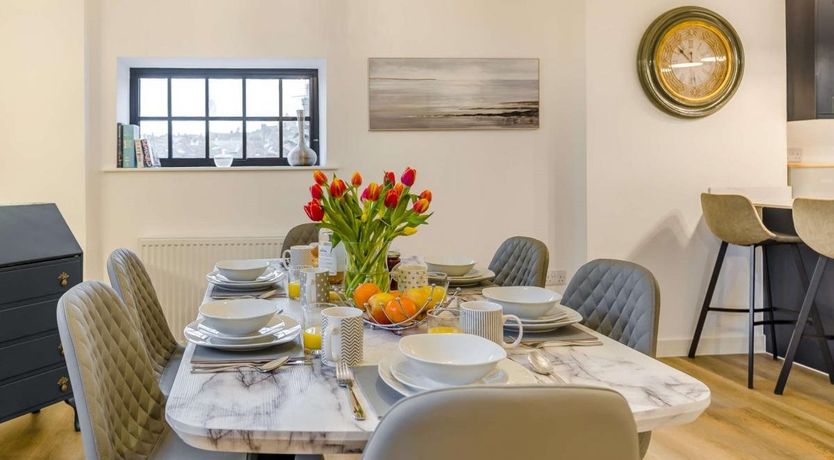 Photo of 3 Bed in Rye