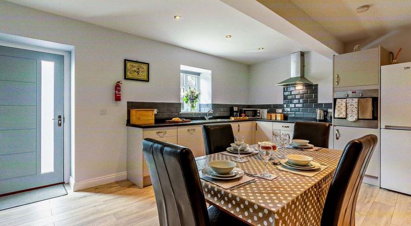 Photo of 2 Bed in Great Langton