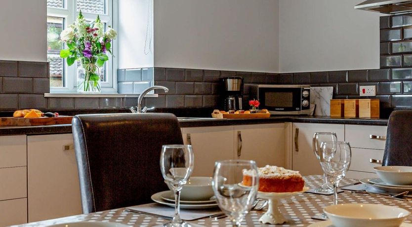 Photo of 2 Bed in Great Langton