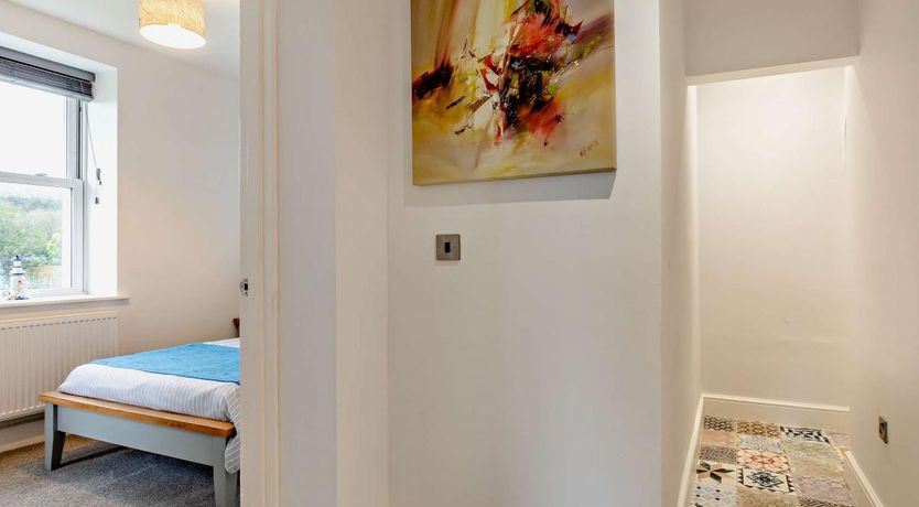 Photo of 2 Bed in Mortehoe